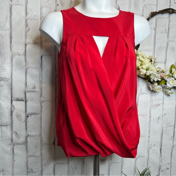 Red 100% silk Amanda Uprichard top - Picture 1 of 7